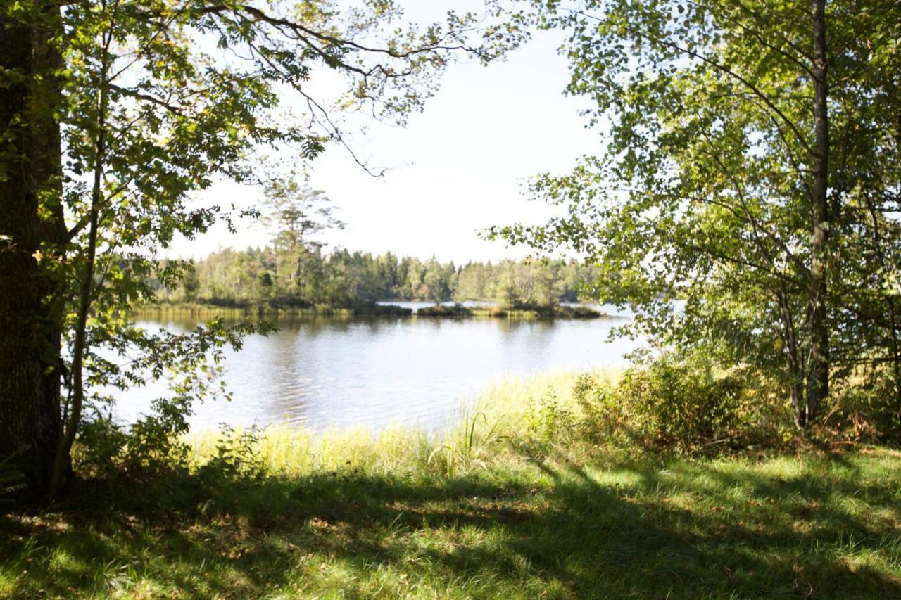 Holiday Lakefront House Bjorkoby Exterior photo